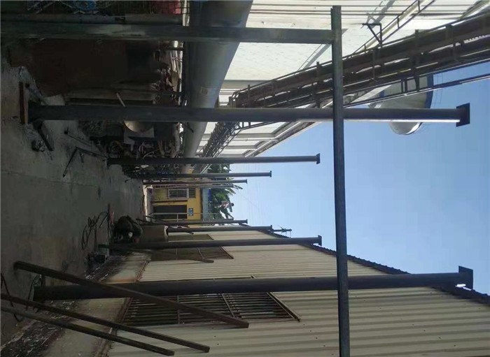 1557732098230354.jpg 齒輪減速機(jī)加電機(jī)